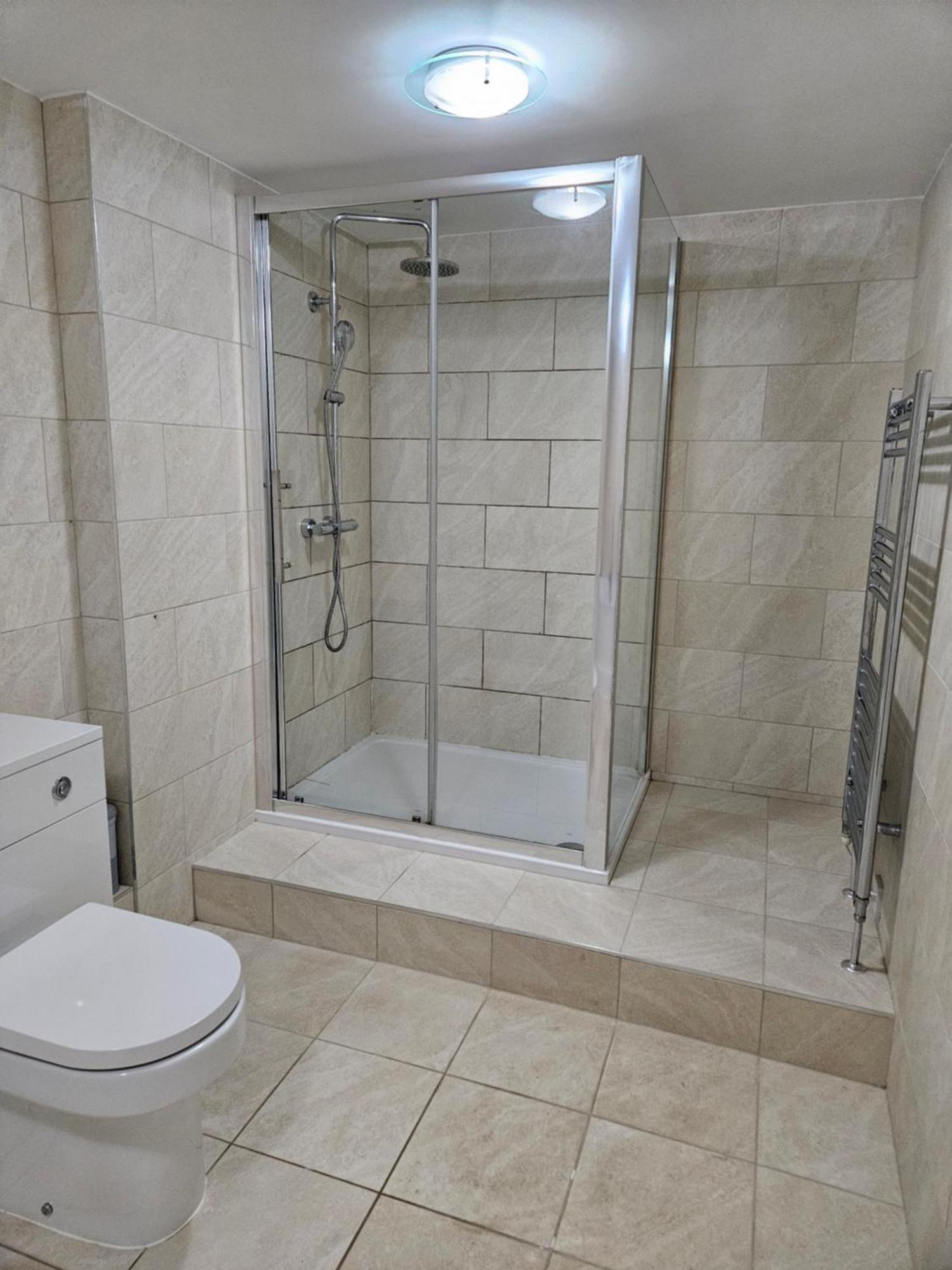 Lister Park Bradford 2Bed Detached Cottage House Parking Cinema Screen Games Room Exterior photo